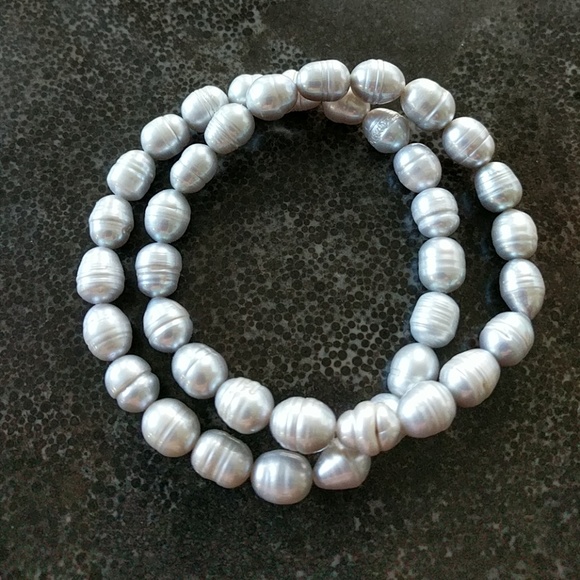 Jewelry - 🔥🔥 Set of 2 Freshwater Pearl Bracelets